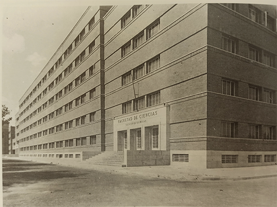 Reseña Histórica del Departamento de Química Física en la Facultad de Ciencias Químicas